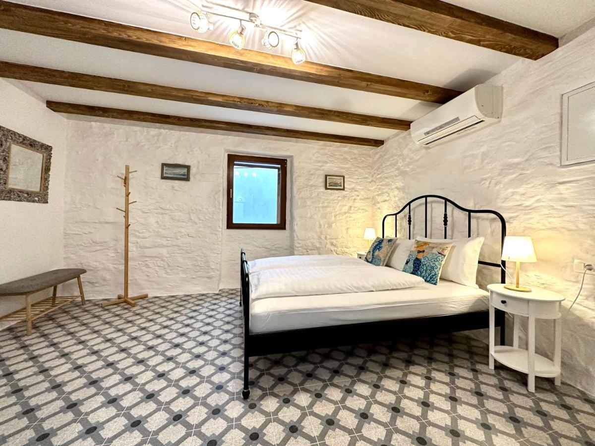 Apartments Angela Пиран Екстериор снимка